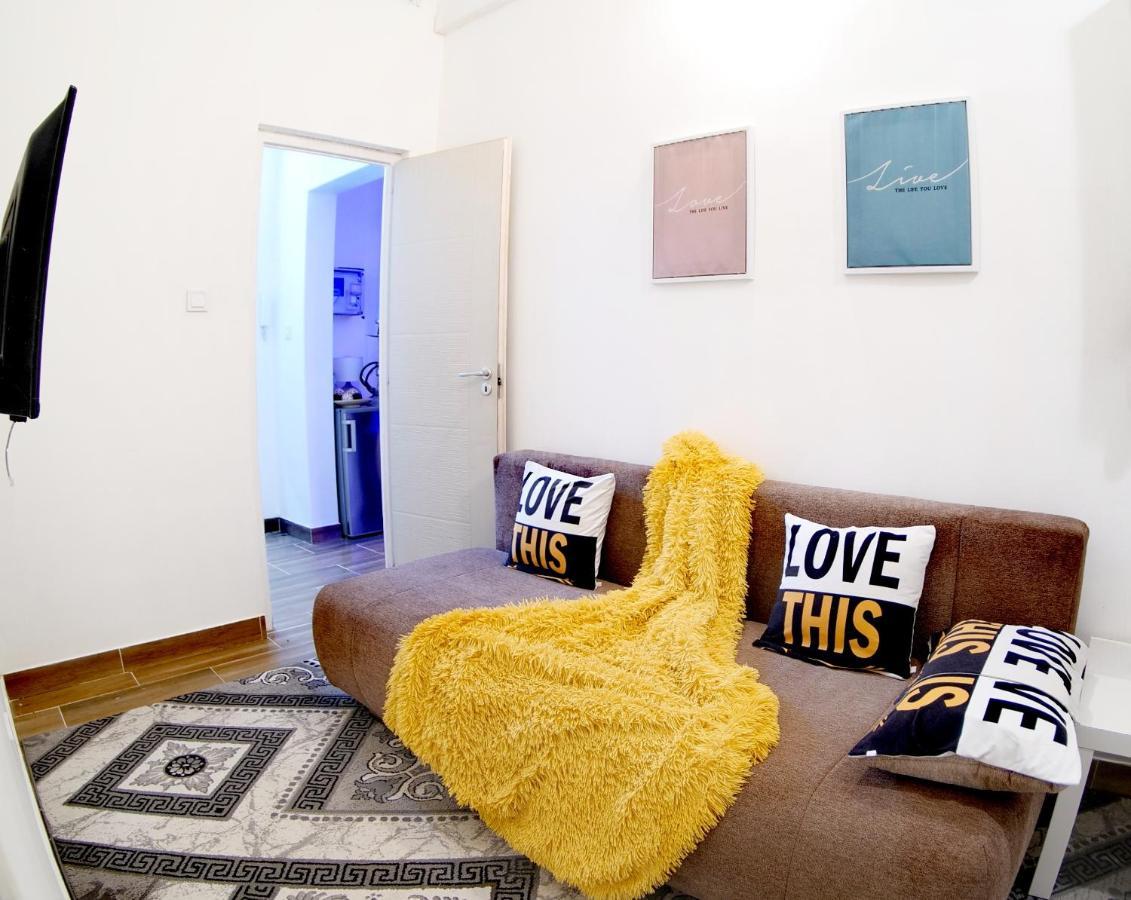 Dolce Vita Supremier Apartment Budapest Ngoại thất bức ảnh