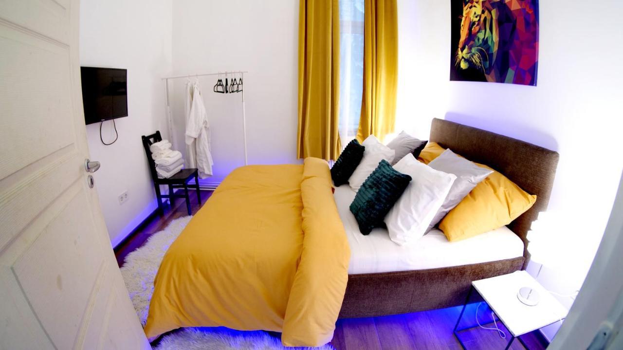 Dolce Vita Supremier Apartment Budapest Ngoại thất bức ảnh