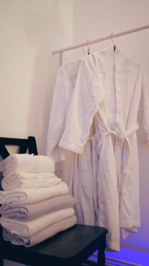 Dolce Vita Supremier Apartment Budapest Ngoại thất bức ảnh